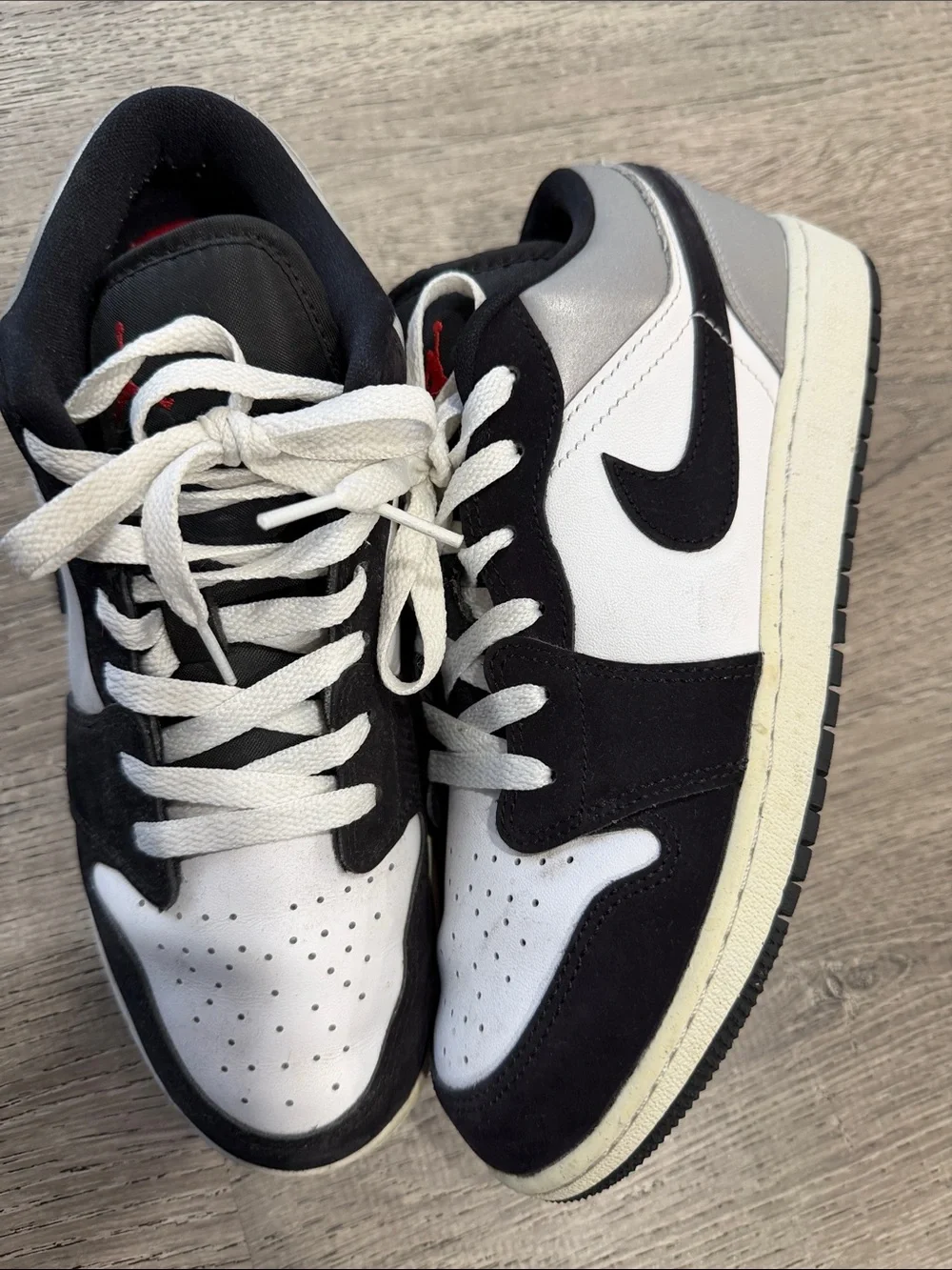 Jordan Low-Top Sneakers in Black, White & Gray